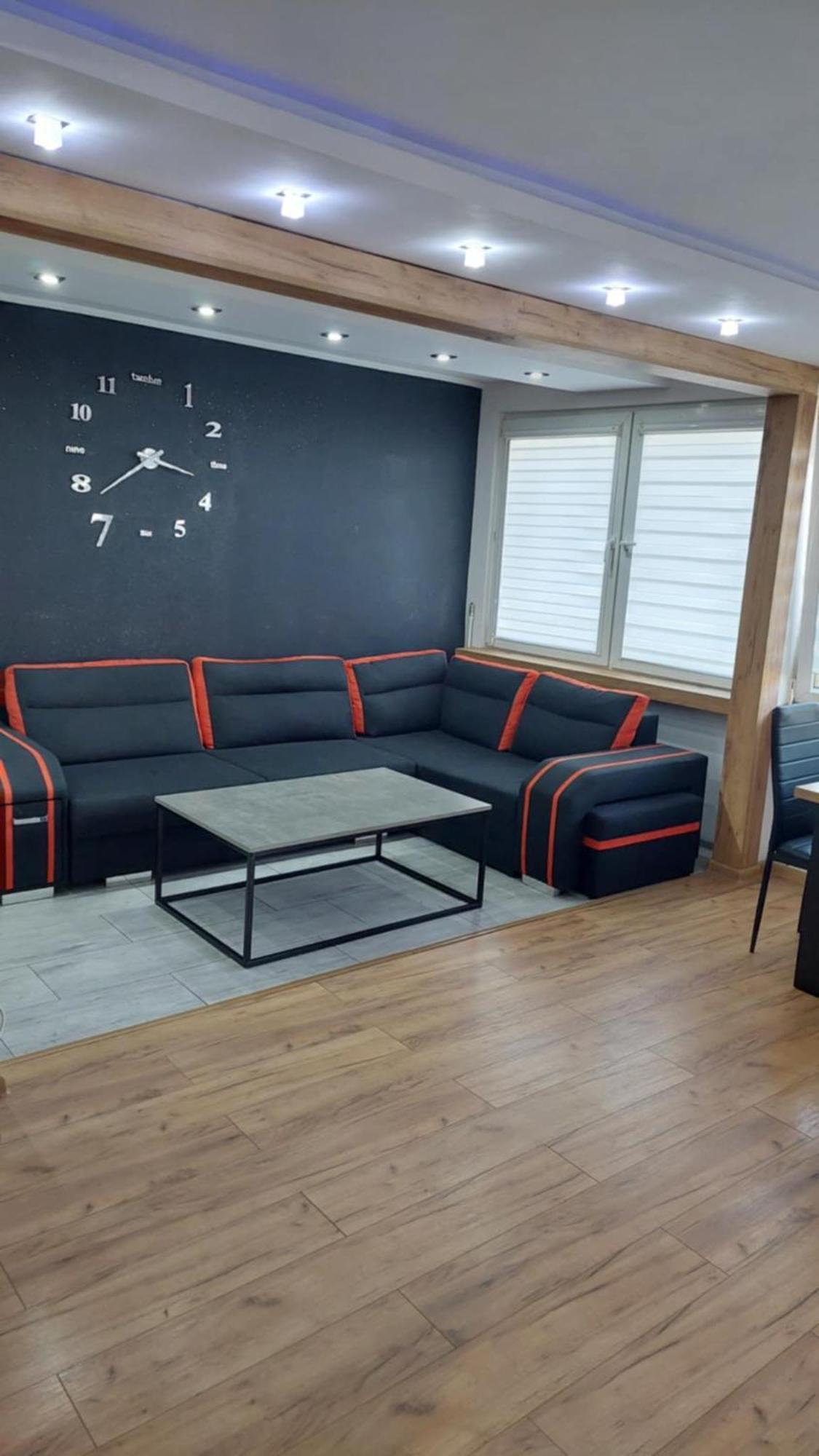 Ekskluzywny Apartament W Centrum Z Klimatyzacja I Balkonem Lubiń Esterno foto