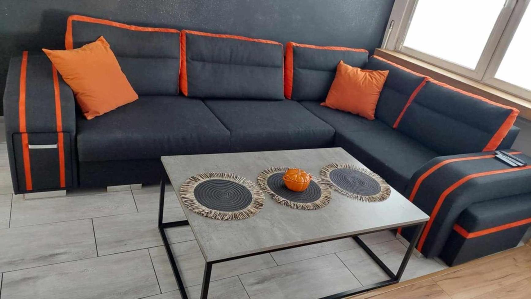 Ekskluzywny Apartament W Centrum Z Klimatyzacja I Balkonem Lubiń Esterno foto