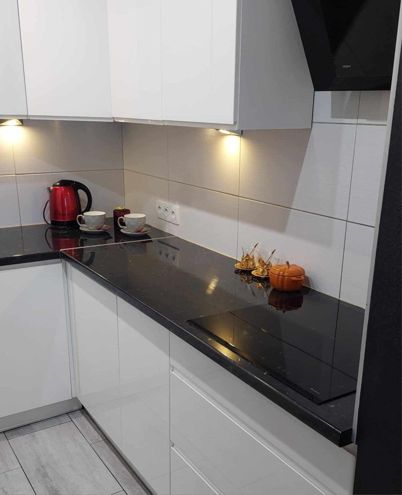 Ekskluzywny Apartament W Centrum Z Klimatyzacja I Balkonem Lubiń Esterno foto